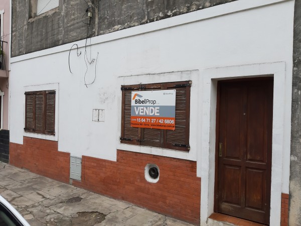 Venta departamento en planta baja centrico.