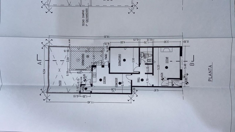 Venta casa 2 habitaciones centrica.