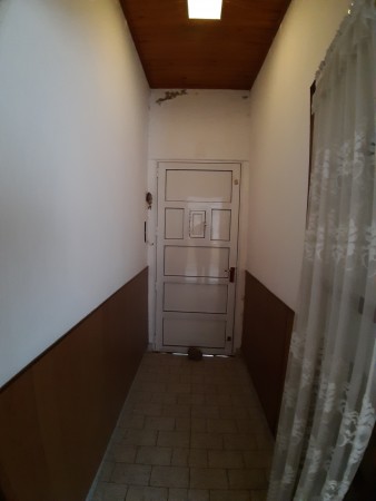 Venta casa con local en esquina.