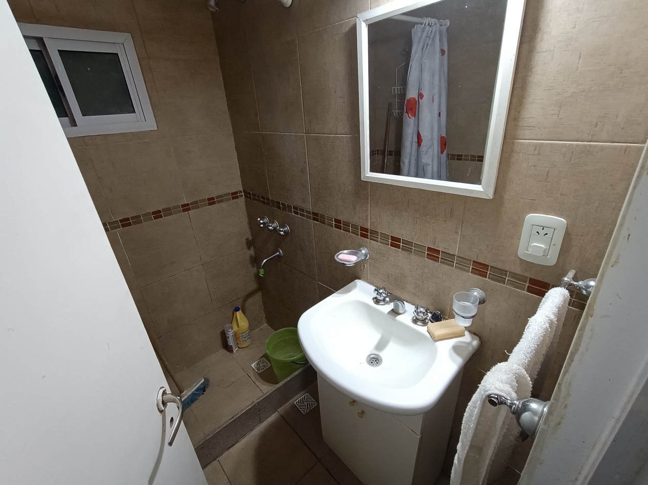 Venta casa quinta en Urquiza al Oeste.