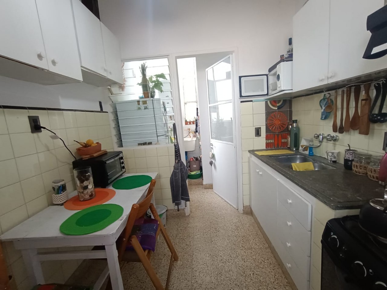 Venta departamento centrico 3 ambientes.