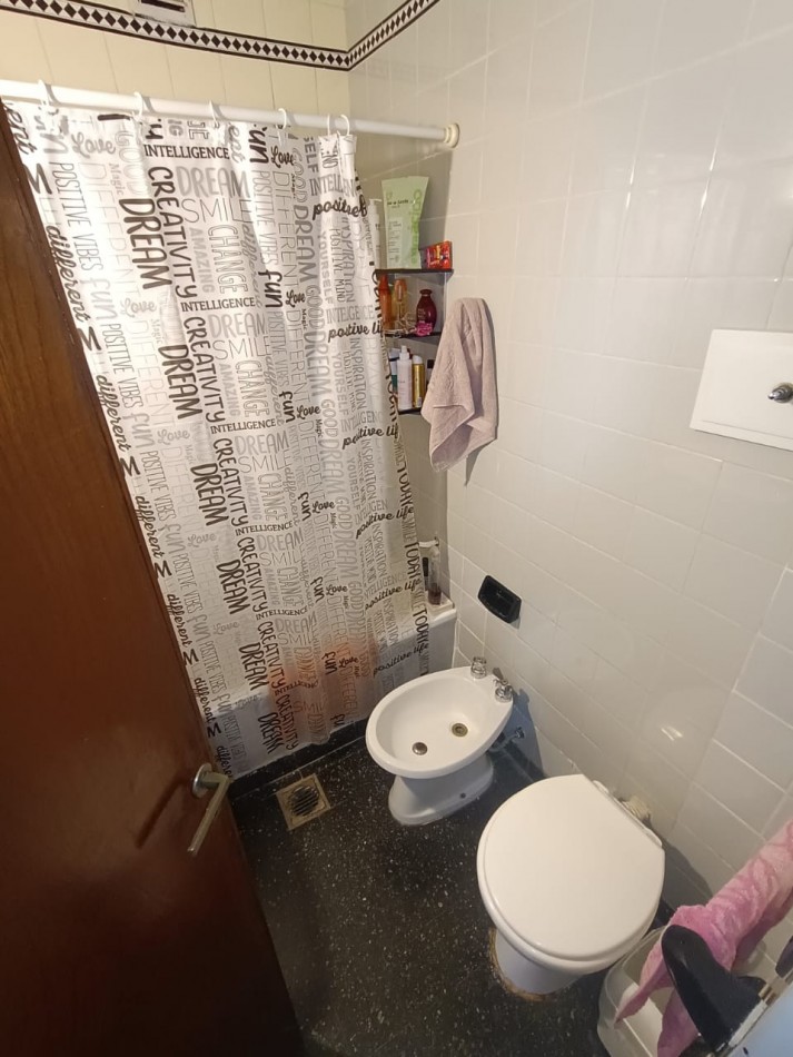 Venta departamento centrico 3 ambientes.